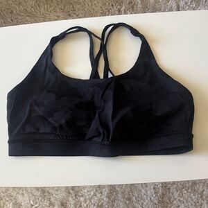 Lululemon Women's Black on black Camo Sports Bra